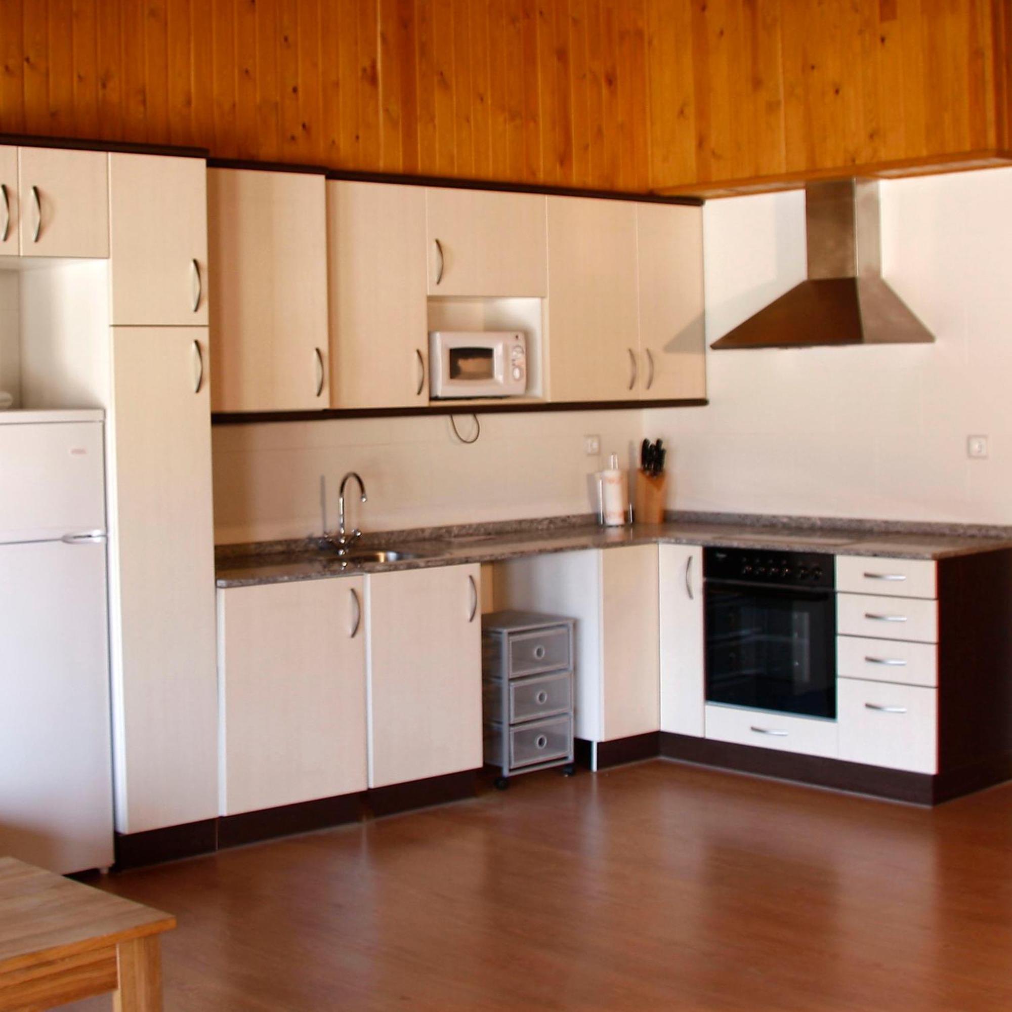 Apartamentos Angelus Plaza Mayor De Graus Exteriör bild